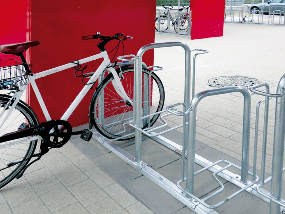 Fahrradparker F 3110, doppelseitige Radeinstellung