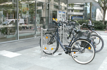 Fahrradparker F 3190, doppelseitige Radeinstellung